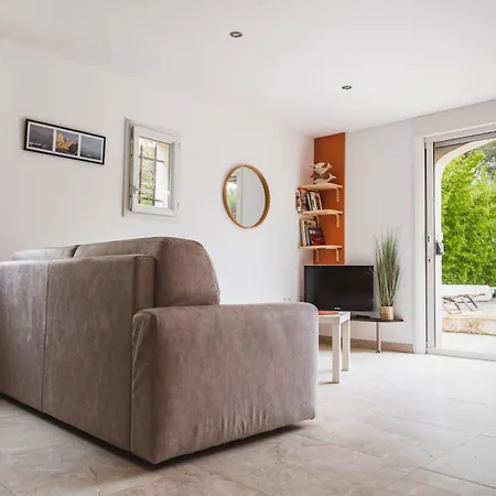 Appartement Superbe T2 Dans Entre Calanques Et Colline *